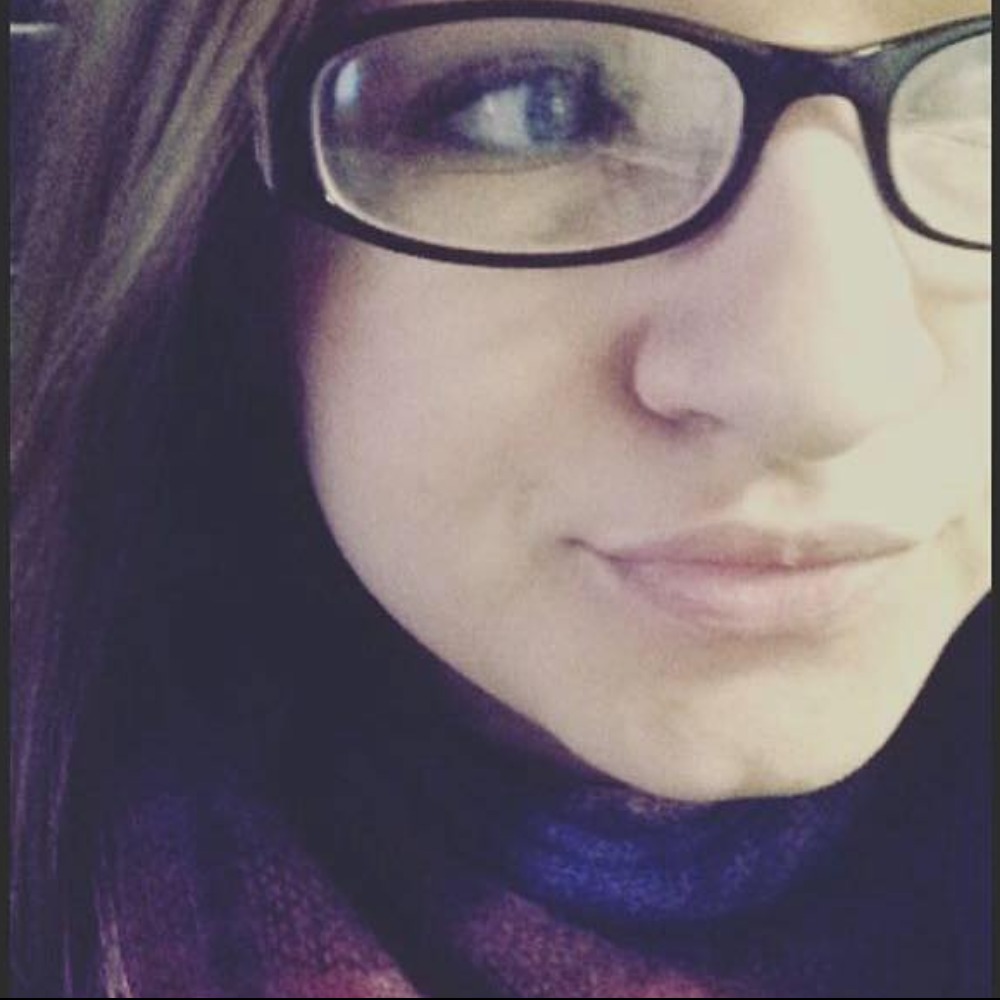 Meet your Posher, Melissa